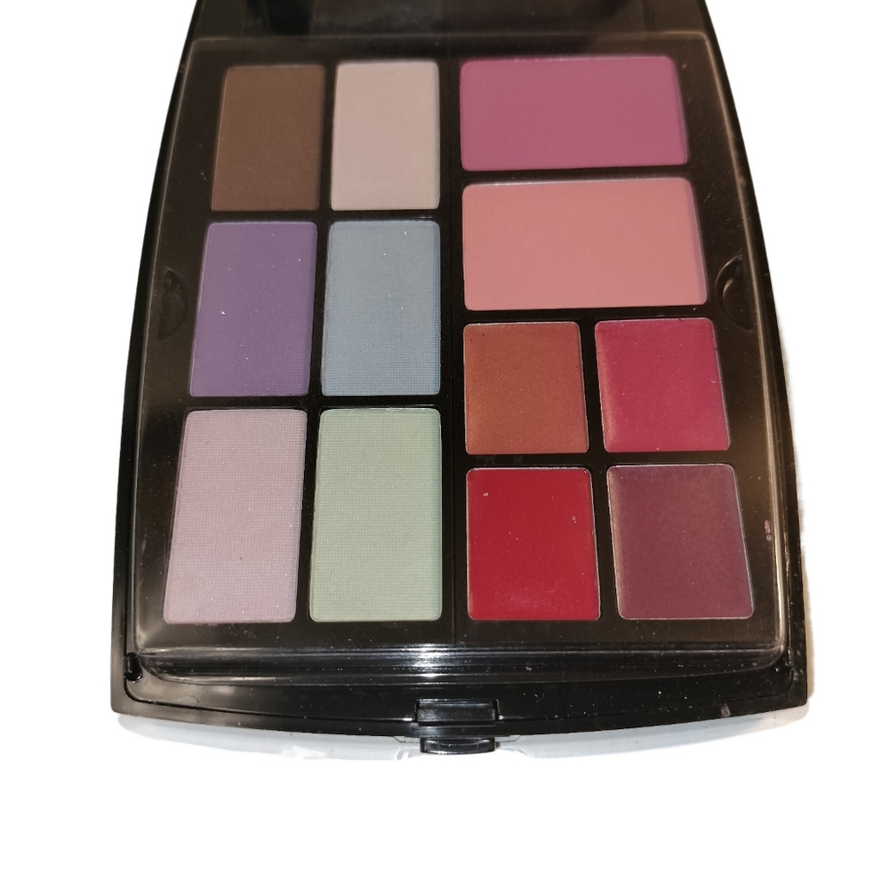 Makeup pallet compact - Picture 8 of 11